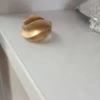 طلا ۱۰۰ گرم صحنه