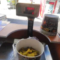 به یک کارگرفست فود نیازمندیم