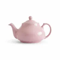 تعدادی بازنشسته اقا در کارخانه ظروف چینی