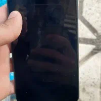 گوشی نونو با کارتن دفتر چه