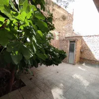 اجاره منزل ۹۵ متری/خیابان زینبیه/خ۱۶ متری طالقانی|اجارهٔ خانه و ویلا|اصفهان, عمان سامانی|دیوار