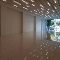 160 متر مغازه اندرزگو با ارتفاع 6 متر