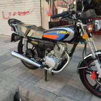 موتور ۱۲۵لیفان  در حد تمیز