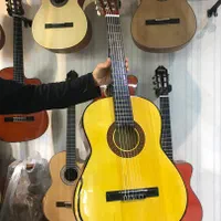 فروش انواع ویولن و گیتار و هنگ درام دف تنبک|ویولن|اراک, |دیوار