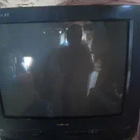 دو عدد تلوزیون رنگی سامسونگ و اطلس