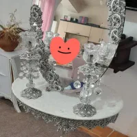 آینه و کنسول و شمعدان برنجی