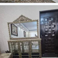 اینه و کنسول برنز بزرگ ترین سایز ۲۲میلیون تومان|بوفه، ویترین، کنسول|فردیس, منظریه|دیوار