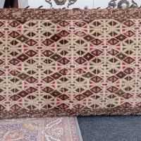 پشتی 1 عدد جفت و دو عدد تکی|پشتی|تنکابن, |دیوار