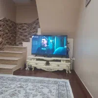 میز تی وی ،ویترین تمیز