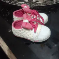 کفش ۲۰۰|کیف، کفش، کمربند|دماوند, مسکن مهر گیلاوند|دیوار