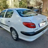 پژو 206 sd موتورتیوفایوV1 مدل۸۶ استثنایی کمکاردرحد