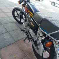 موتور سیکلت 200