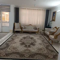 ۸۵متر*ده متر حاشیه* سرجلو پارکینگ آسانسور طبقه اول