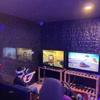 گیم کلاب خفن صدرا فاز یک|کنسول، بازی ویدئویی و آنلاین|صدرا-فارس, فاز ۱|دیوار