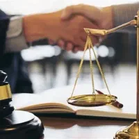 دعوت به همکاری دانشجویان و فارغ التحصیلان حقوق