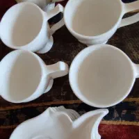 قهوه خوری سفید انتیک ۱۵ ساله|ظروف سرو و پذیرایی|رشت, کوی مهر|دیوار