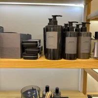 اجاره مغازه پاساژ صدف.آرایشی و بهداشتی