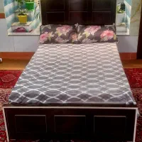 تخت خواب+تشک