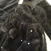 پالتو خزدار ترک نو|لباس|رشت, گلسار|دیوار