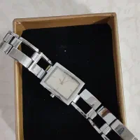 ساعت ژاپنی قدیمی زنانه