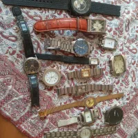 چند عدد ساعت قدیمی