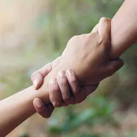 دوستان اگه کسی کاری داشت که از دستش برنمیاد