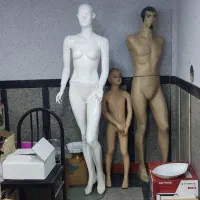 لوازم ارزان سرای لباس مانکن و رگال