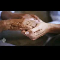 مراقبت از سالمند خانم پوشکی