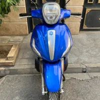 فروش یا معاوضه پیاجیو بورلی 300cc وسپا ایتالیا