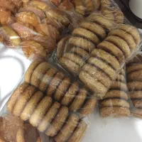 کلوچه زنجبیلی و کیک یزدی شیرمال