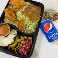 نیروی آشپزخانه و پیک موتوری