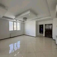 72متری-غرق-پنجره-و-نور