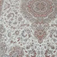 فرش ۷۰۰ شانه