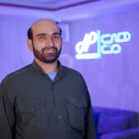 خدمات کامل پروتز مو در اصفهان|خدمات آرایشگری و زیبایی|اصفهان, دستگرده|دیوار
