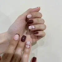 اموزش کاشت ناخن