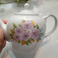 قوری خیلی بزرگ گل یاسی هیئتی کاملآ نو