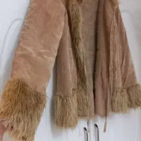 پالتو|لباس|دماوند, گیلاوند|دیوار