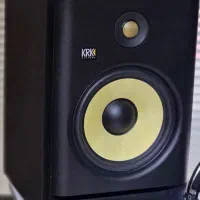 اسپیکر مانیتورینگ krk rolit8