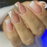 تخفیف کاشت ناخن به مناسبت شب یلدا|خدمات آرایشگری و زیبایی|شیراز, شهرک گلها|دیوار