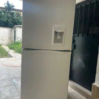 فروش یخچال دو درب بزرگ سالم و تعمیز