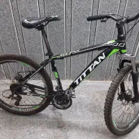 دوچرخه تیتان با وسایل