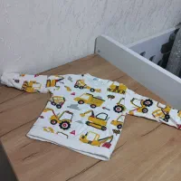 روروئک و کریر و آغوشی|کفش و لباس بچه|تهران, مسعودیه|دیوار