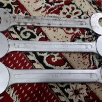 سه عدد اچار دوسر تخت