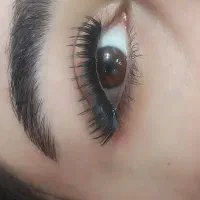 کاشت مژه و کراتین