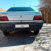 پژو روا سال