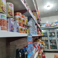 نیازمند فروشنده سوپرمارکت