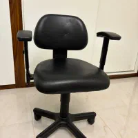 صندلی کامپیوتر چرخدار و جکدار در حد نو|صندلی و نیمکت|اصفهان, حسین‌آباد|دیوار