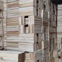 جعبه چوبی درب چوبی کاهو صندوق چوبی سبد چوبی انگور|عمده‌فروشی|مریوان, |دیوار