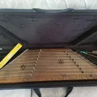 سنتور زیبا با با کتاب آموزشی