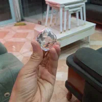 گوی لوستر و پرده